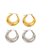 CHLOE HOOP EARRING