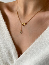 CLOVER LETTER NECKLACE