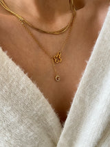 CLOVER LETTER NECKLACE