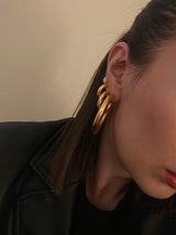 ALINA HOOP EARRING