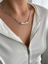 HALLE NECKLACE