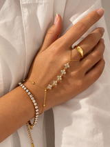 CLOVER VEIL HAND HARNESS