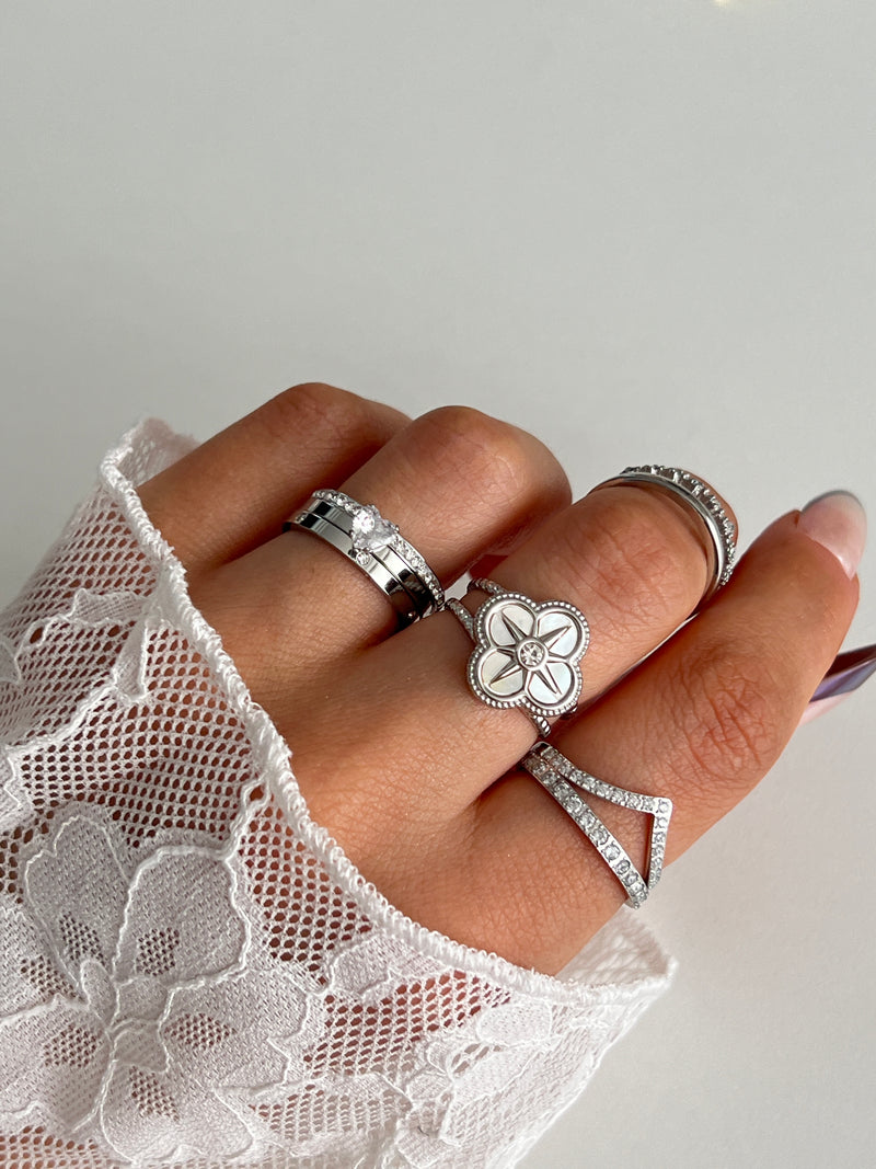 JADORE RINGS SET