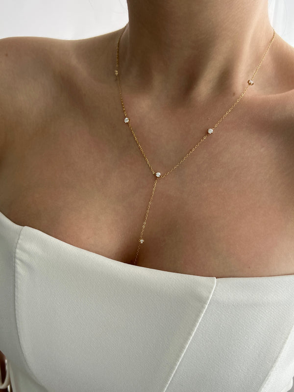 ELINEA LARIAT NECKLACE