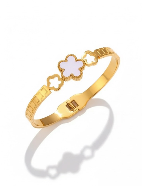 JOLIE BLOOM BANGLE