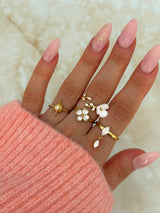 CLOVER BLISS RING