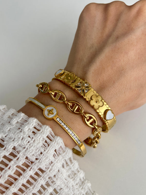 RHEA BANGLE