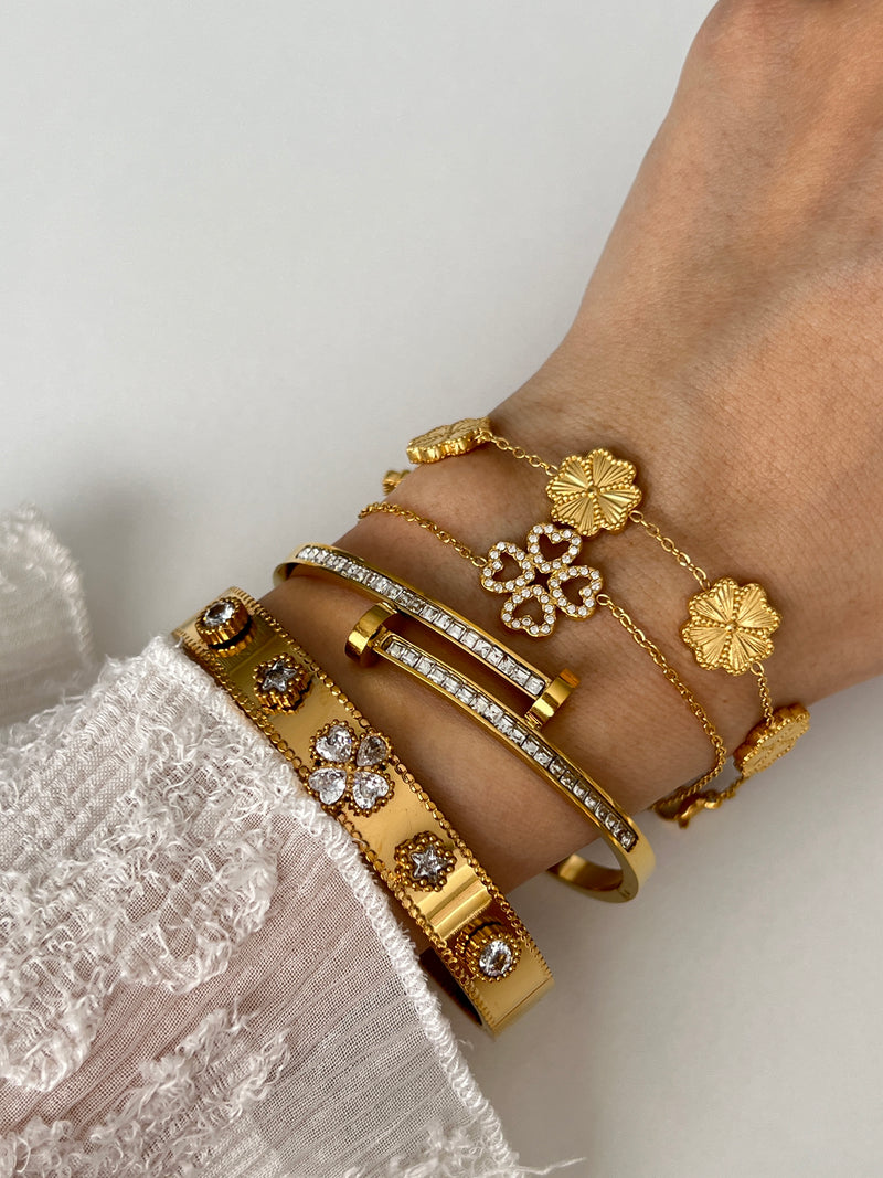 CLARISSE NAIL BANGLE