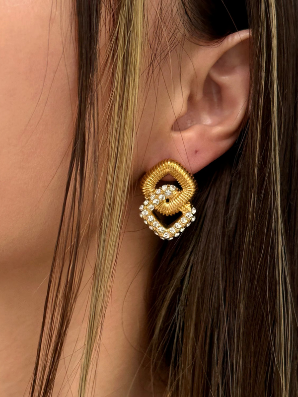 LUMETRA EARRING