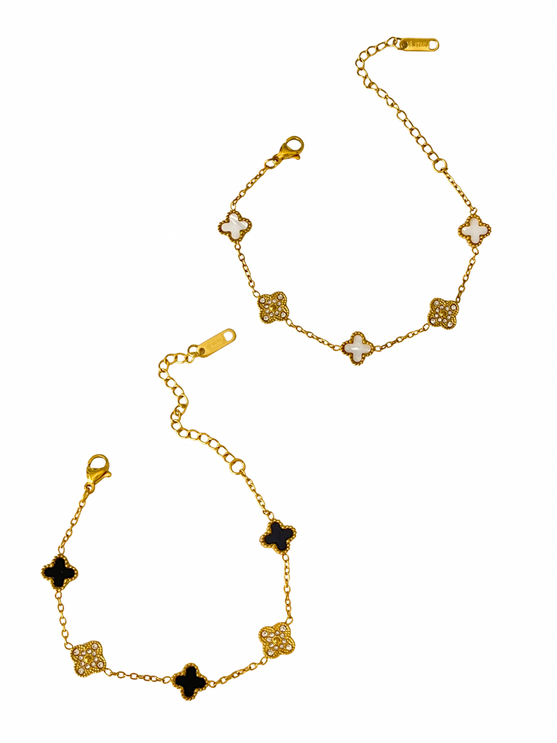 MAGIC ALLURE CLOVER BRACELET