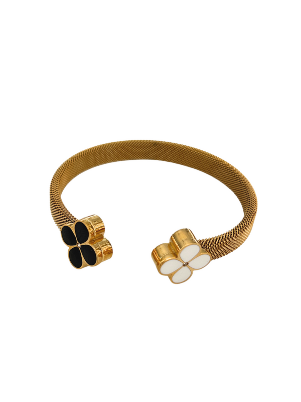 AURELIE CLOVER BANGLE