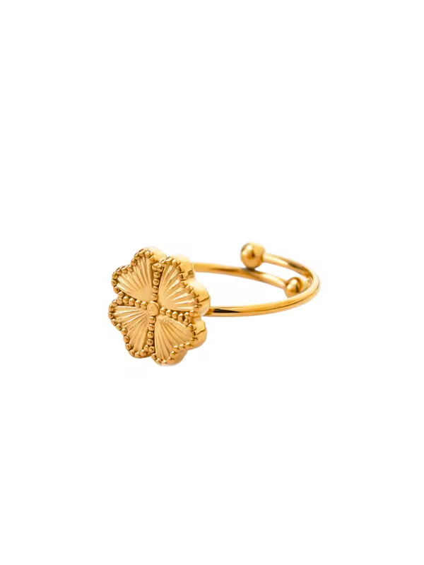 VENERA CLOVER RING