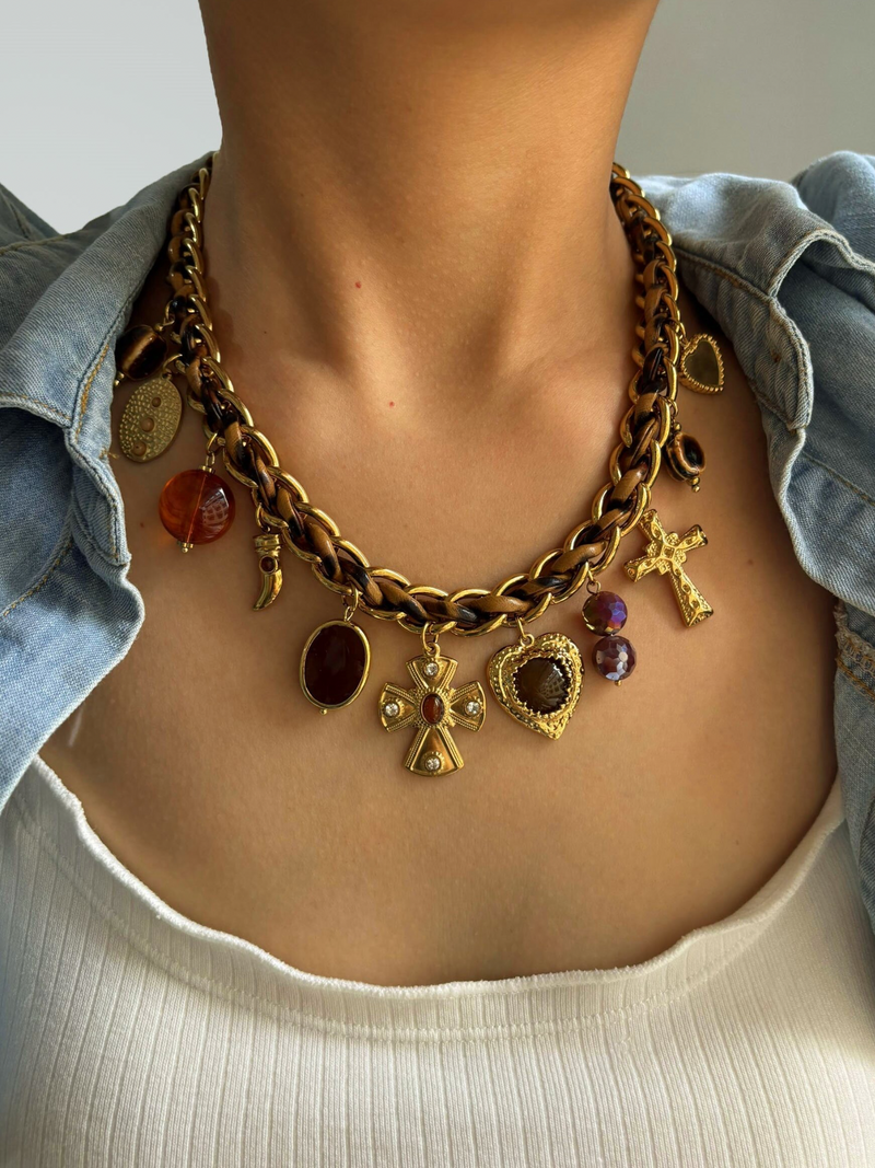 LEOPELLE MULTI CHARM NECKLACE