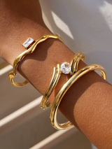 ESSENZA BANGLE