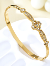 AURELINE CLOVER BANGLE