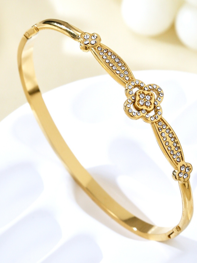 AURELINE CLOVER BANGLE