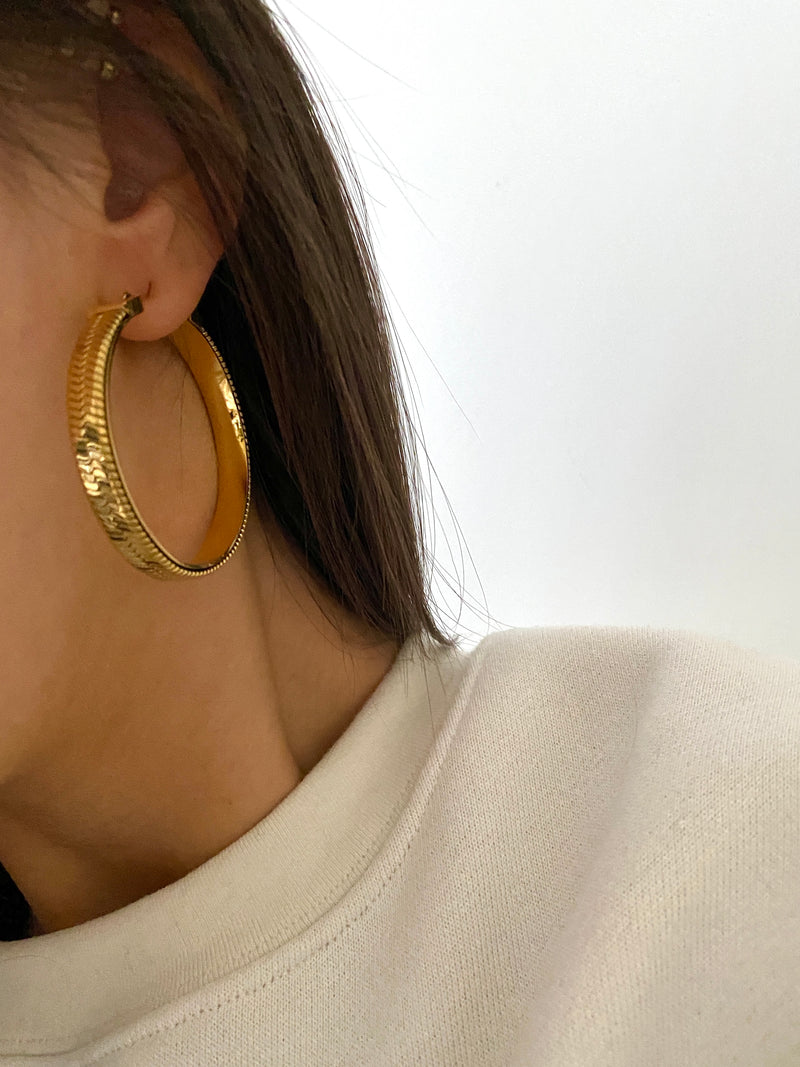 SNAKE HOOP EARRING